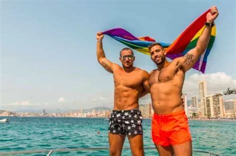 ambiente gay benidorm|Descubre la zona de ambiente gay de Benidorm .